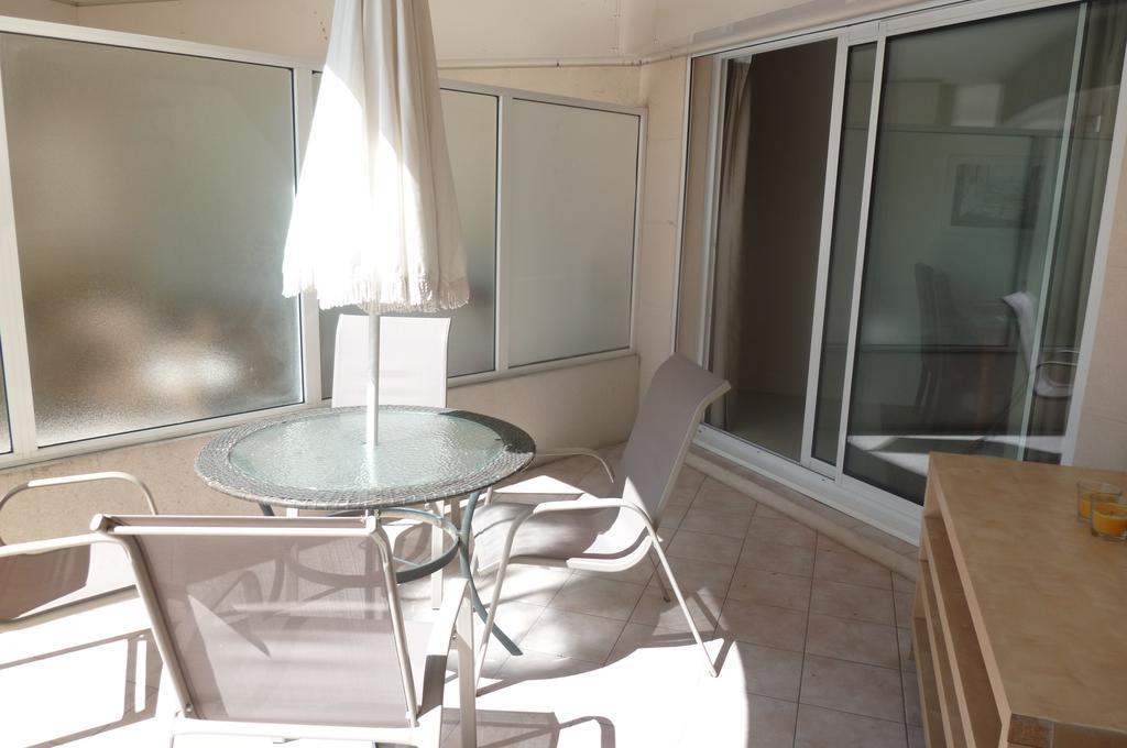 Stunning 2 Bed, 2 Bath Apt On The Cannes Sea Front Has Swimming Pool And Is A Secure Modern Building 464 ภายนอก รูปภาพ