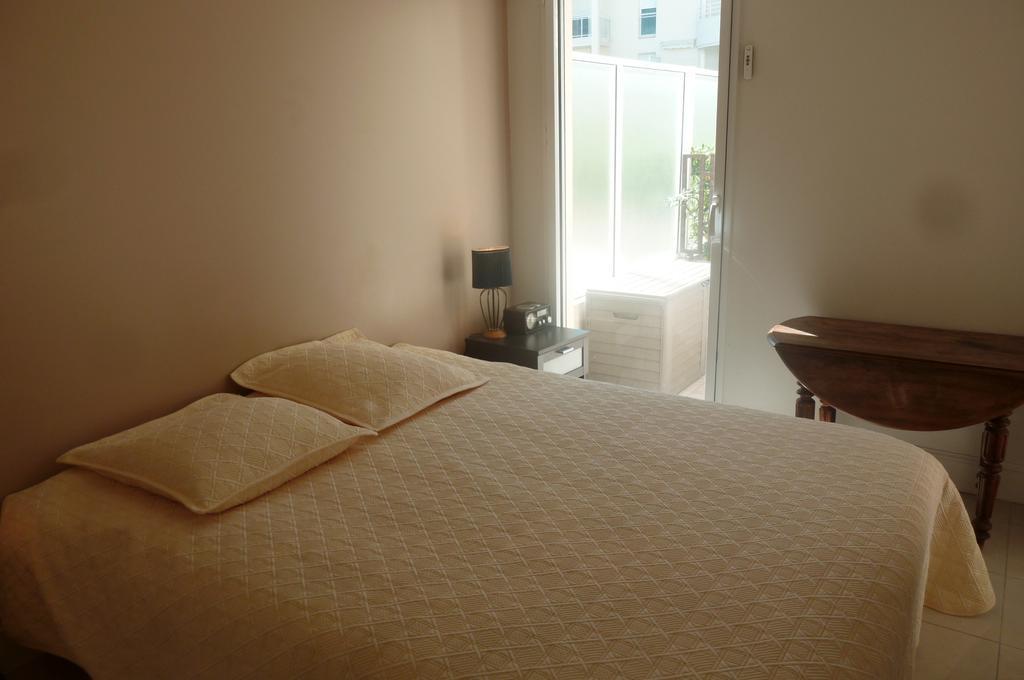 Stunning 2 Bed, 2 Bath Apt On The Cannes Sea Front Has Swimming Pool And Is A Secure Modern Building 464 ภายนอก รูปภาพ