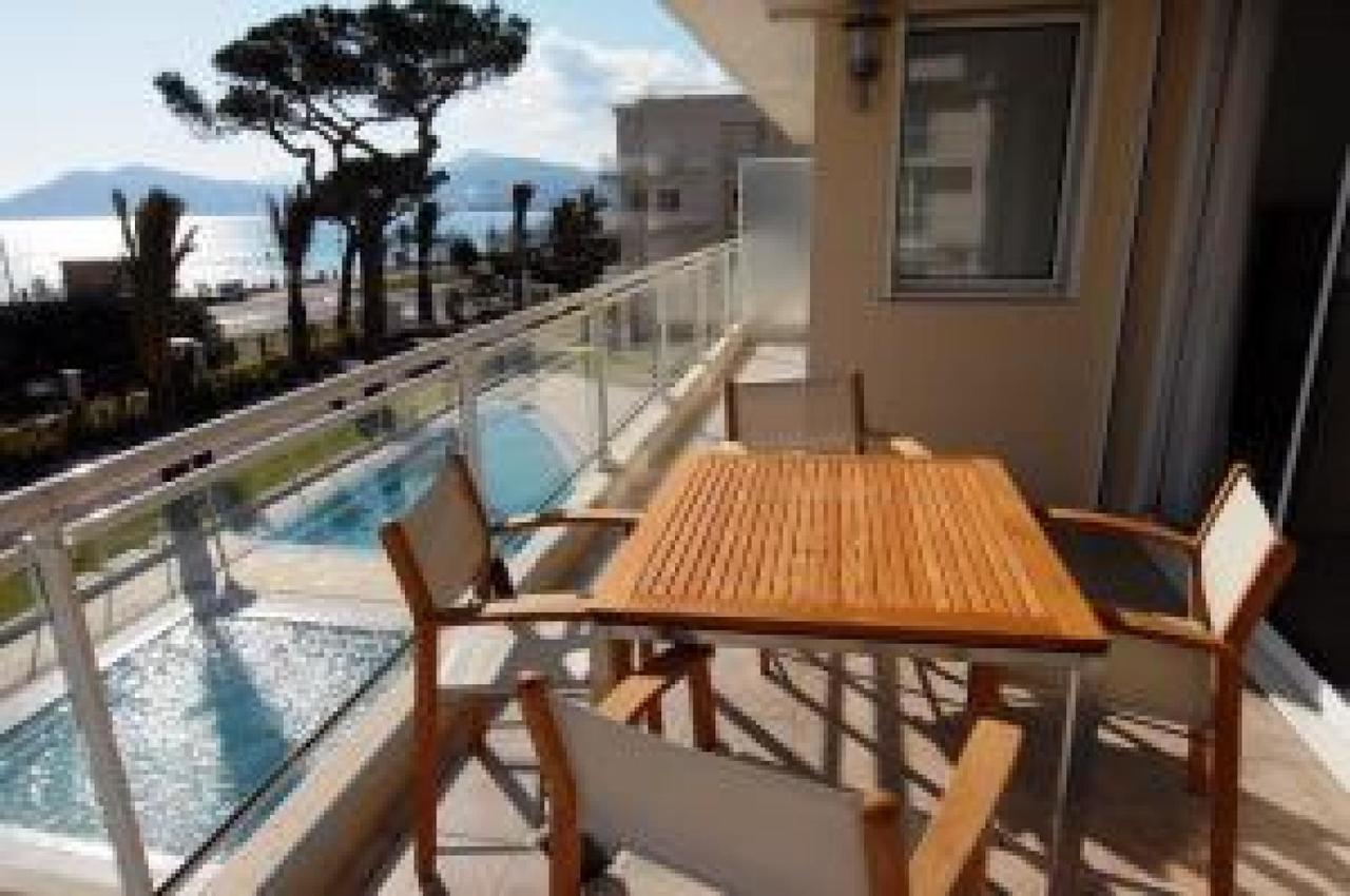 Stunning 2 Bed, 2 Bath Apt On The Cannes Sea Front Has Swimming Pool And Is A Secure Modern Building 464 ภายนอก รูปภาพ